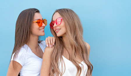 Friendships with an Aquarius: Navigating American Expectations and Openness
