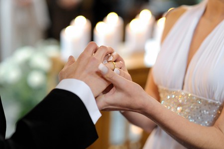 Comparing Early Marriage Patterns in Fire Signs: Aries, Leo, and Sagittarius